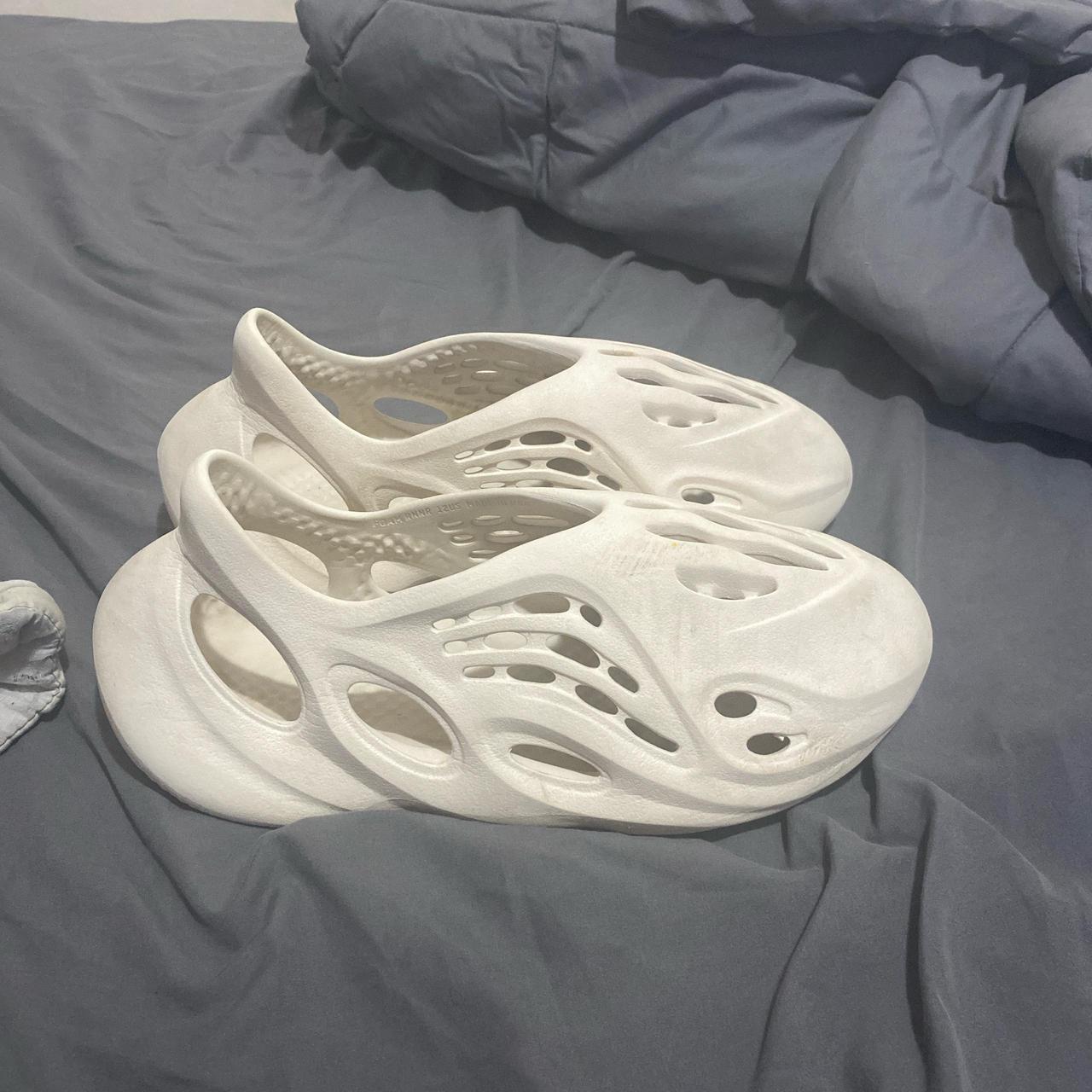 yeezy foam runner sand size 12