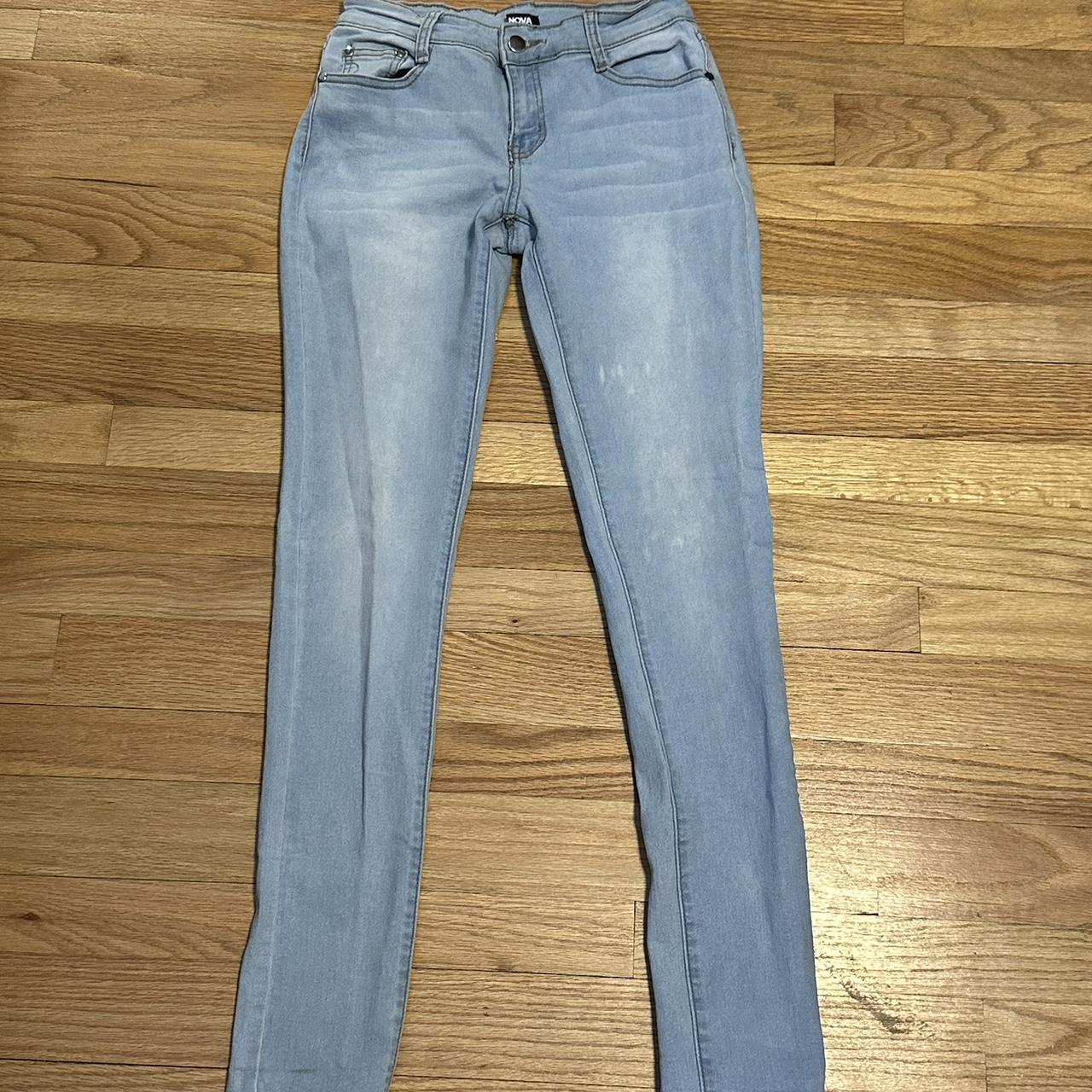 Fashion nova jeans stretch best sale