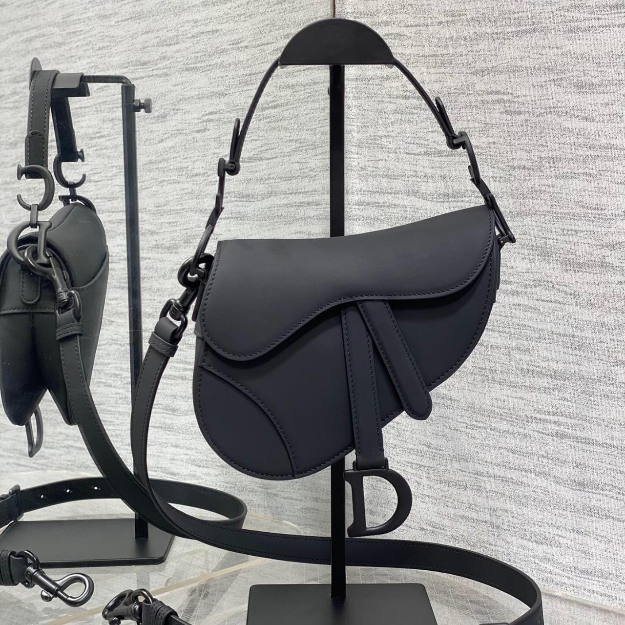 Deals dior matte black saddle bag