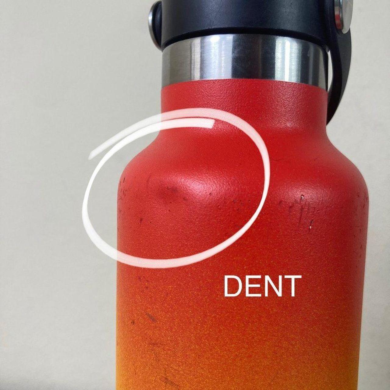 Simple Modern 22 Oz Water Bottle - some chips and - Depop