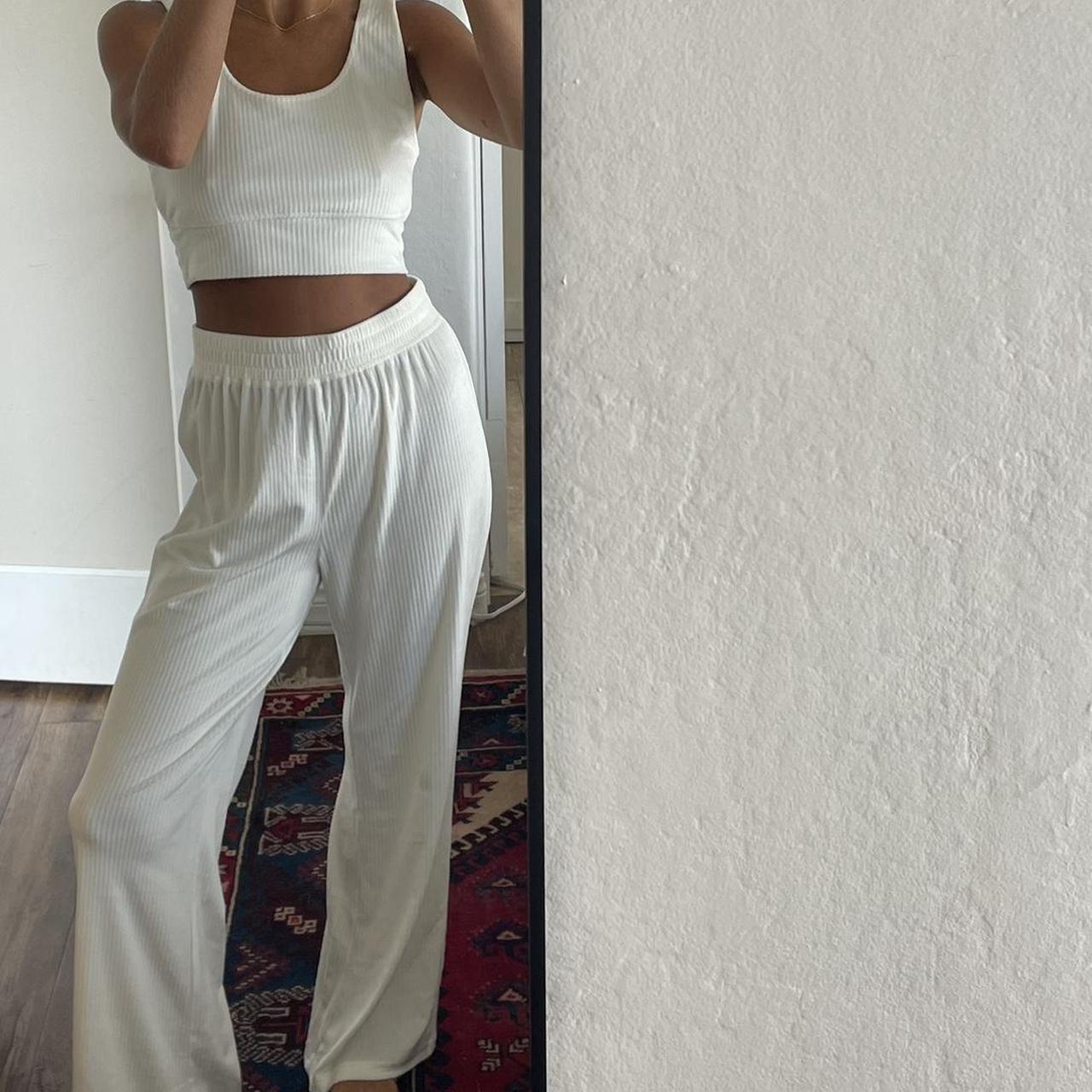 Z Supply lounge bottoms in bone, ribbed texture.... Depop