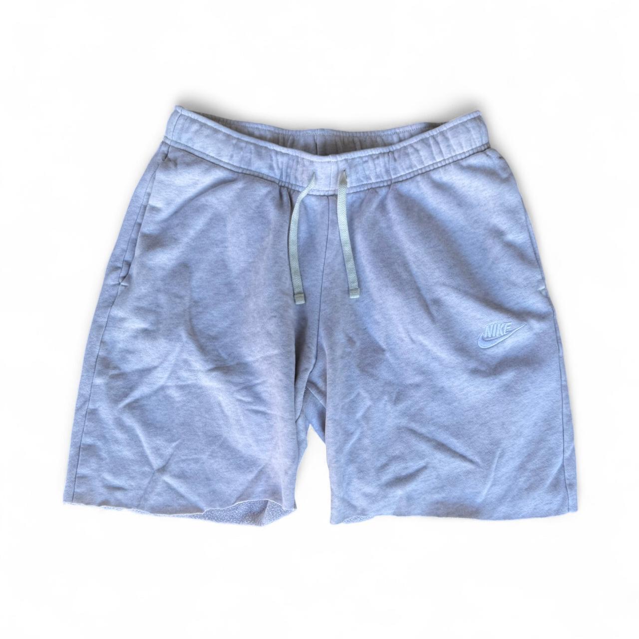 item listed by ele_vintage
