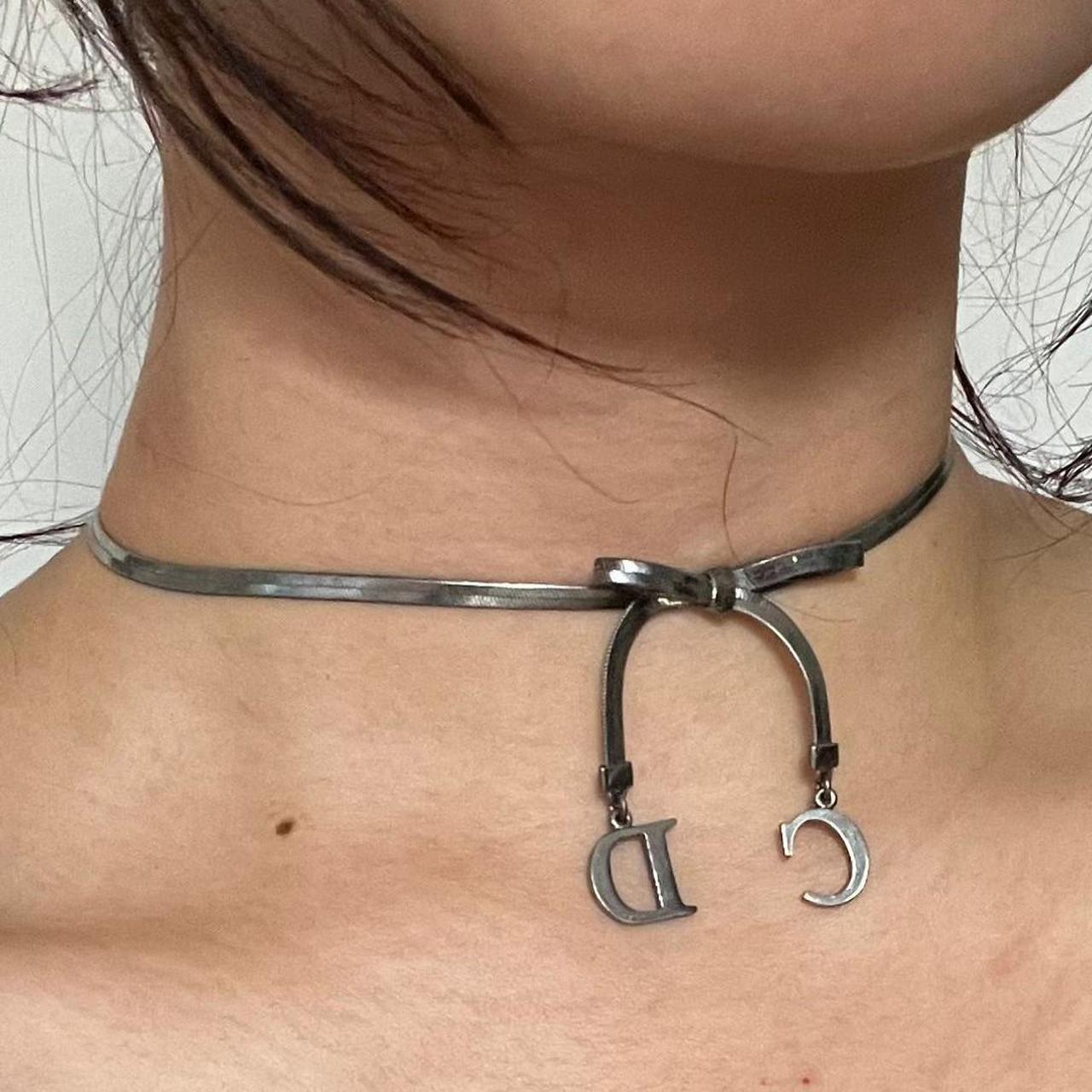 Dior bow choker hotsell