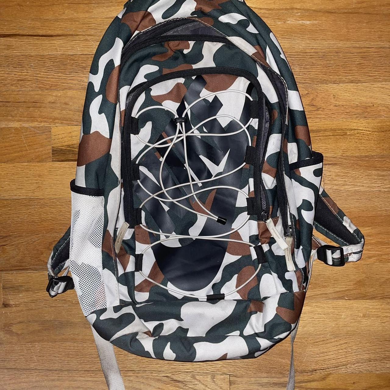 nike hayward backpack camo