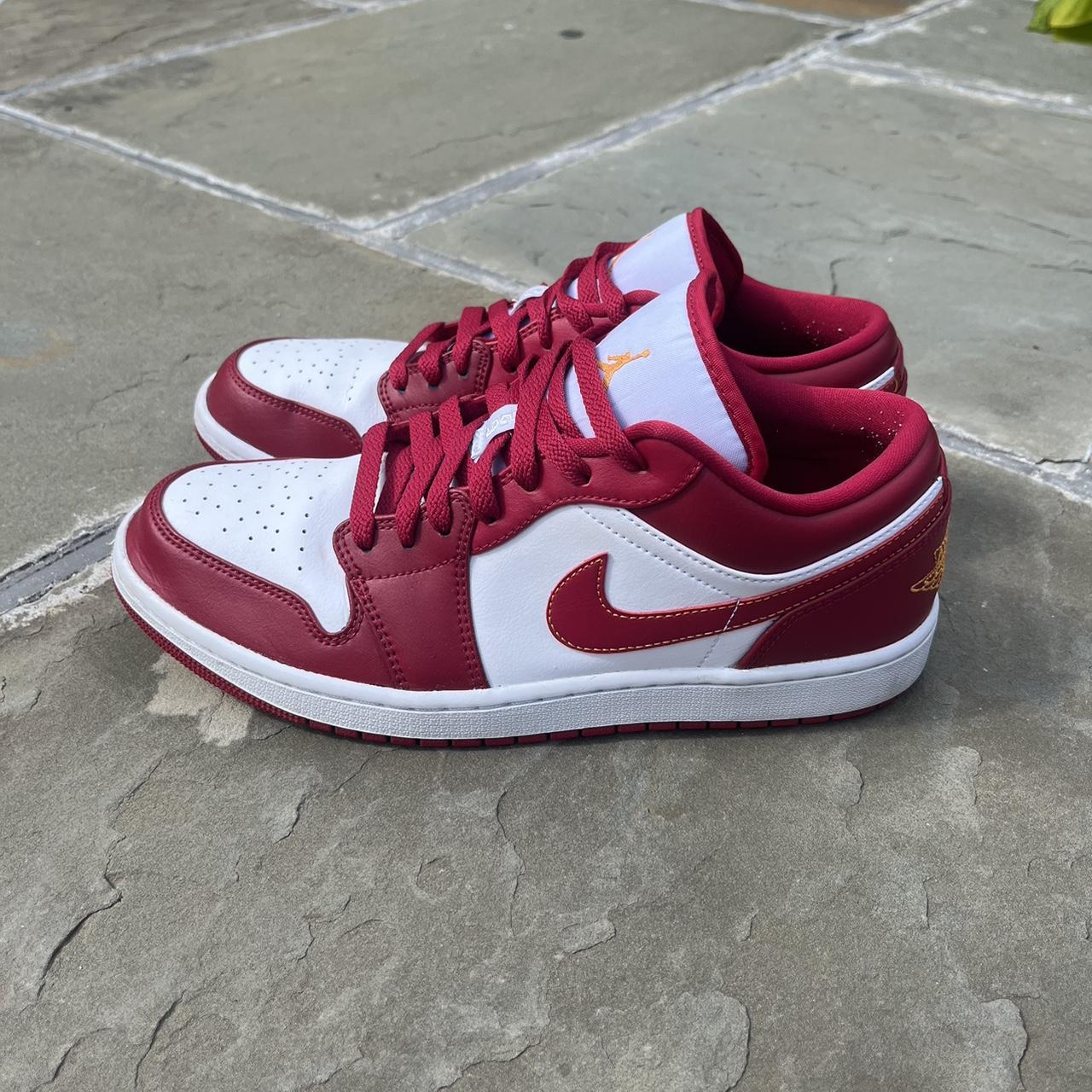 jordan low burgundy