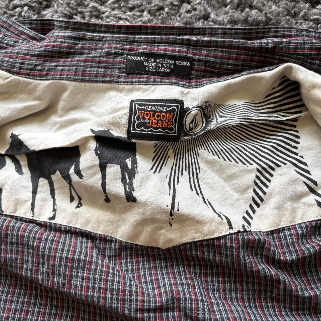 Volcom Men's Shirt - Red/Multi - L – Volcom butto… - image 3