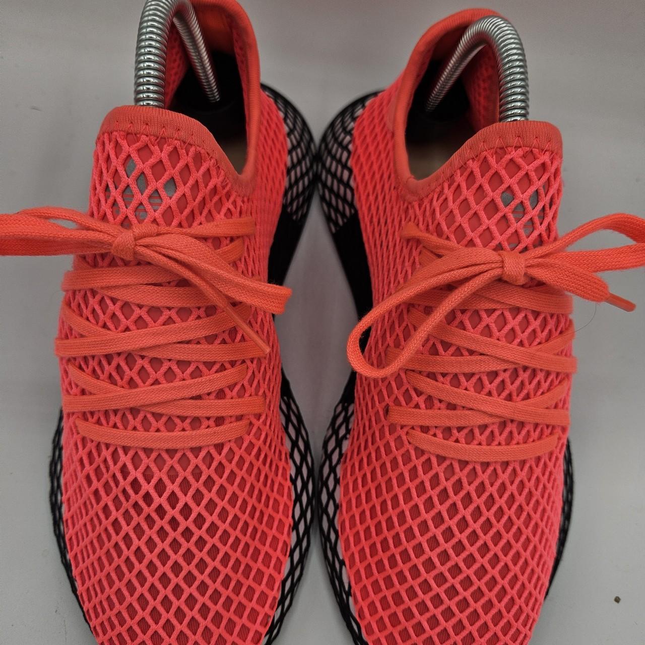 deerupt runner orange