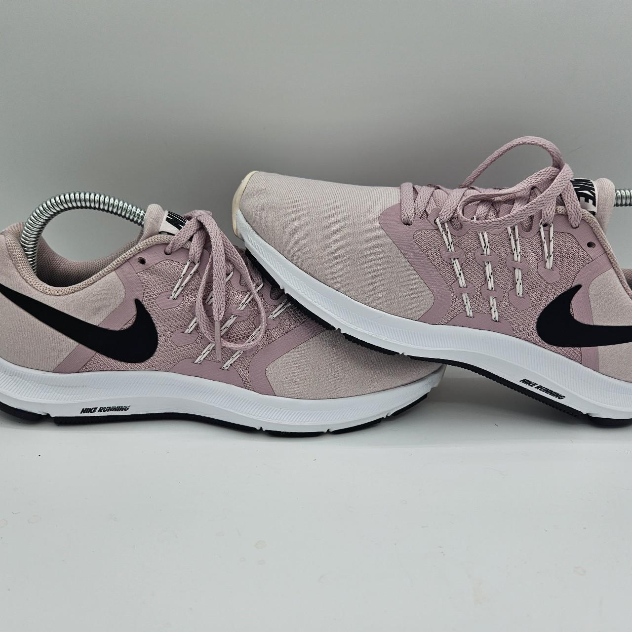 Nike Run Swift Womens 8 Shoes Pink Lace Up Low. Depop