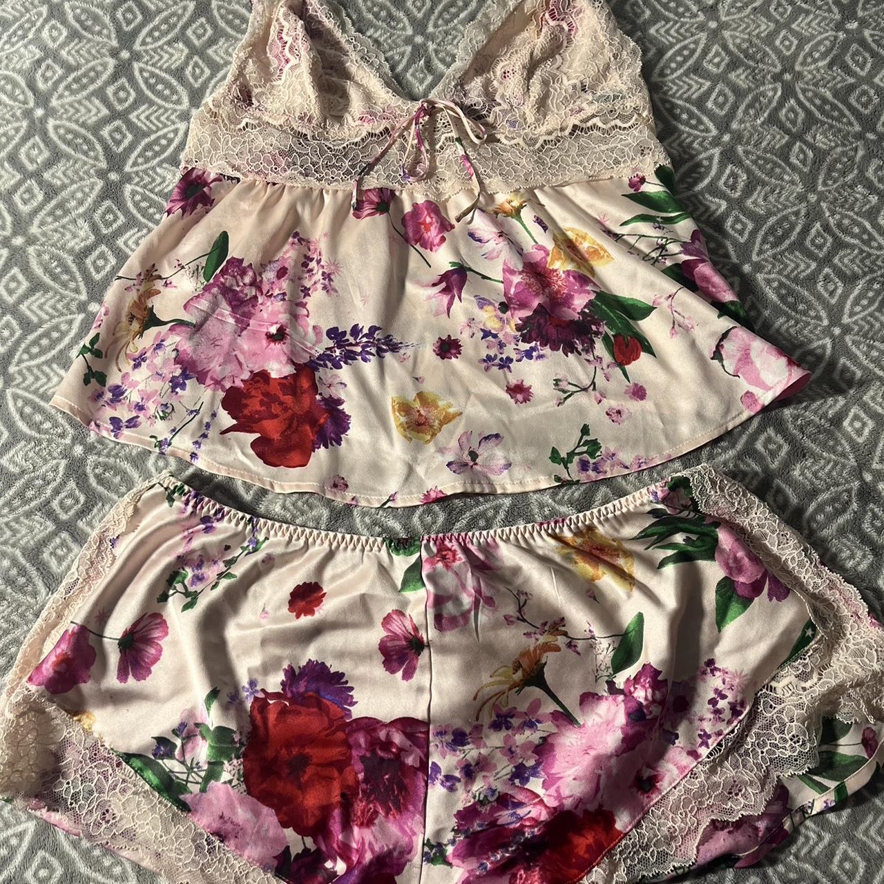 VICTORIA SECRET floral pijama set Depop