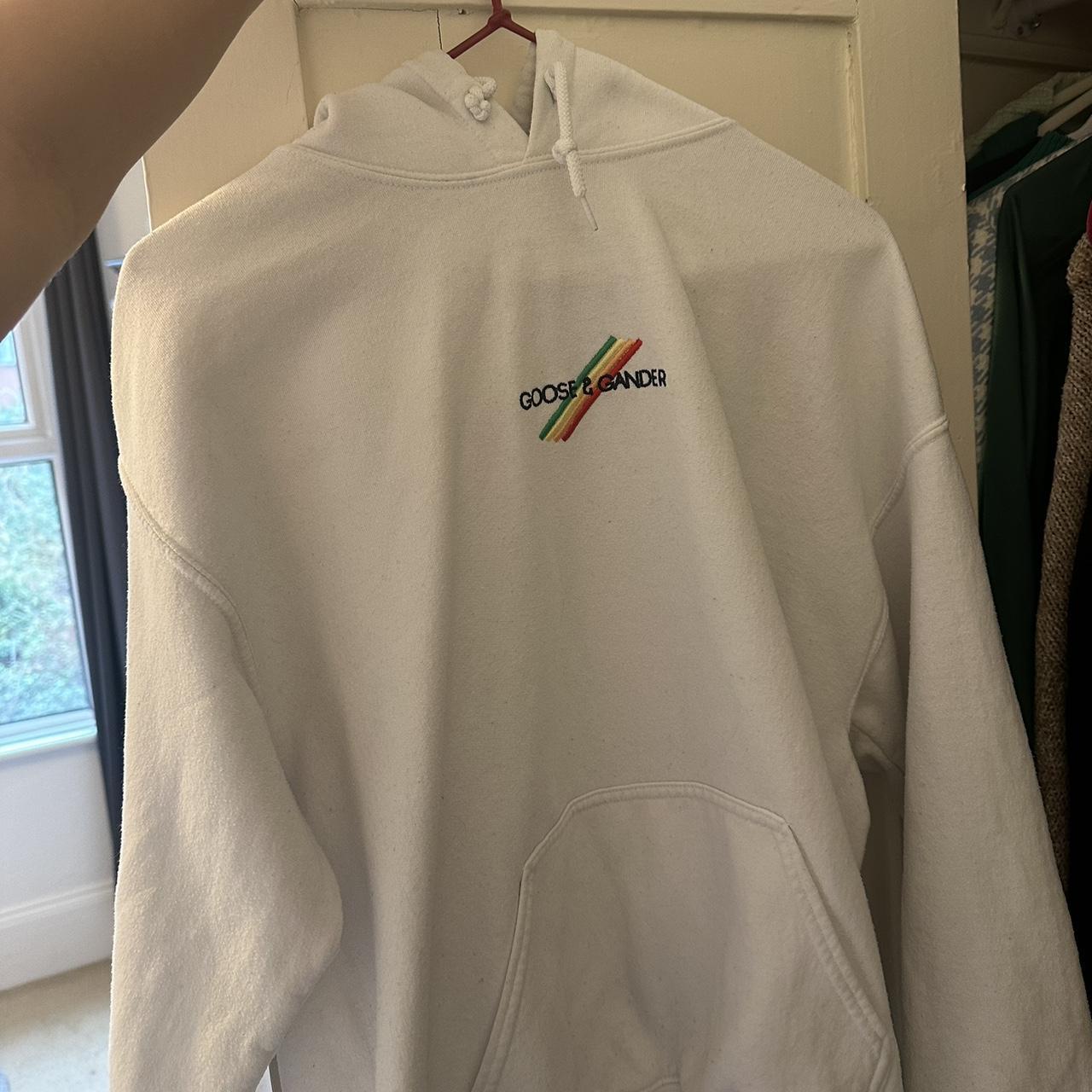 Goose & Gander Women's Hoodie Depop