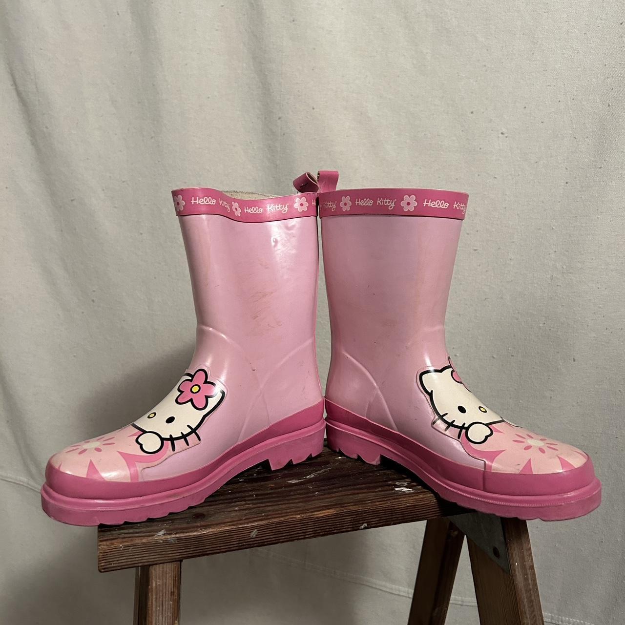 Kids hello Kitty rain boots So cute I wish they... - Depop