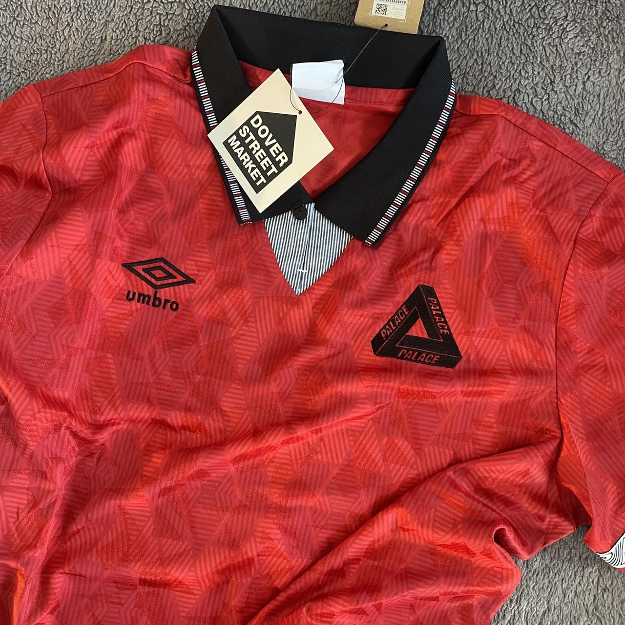 Palace deals umbro shirt