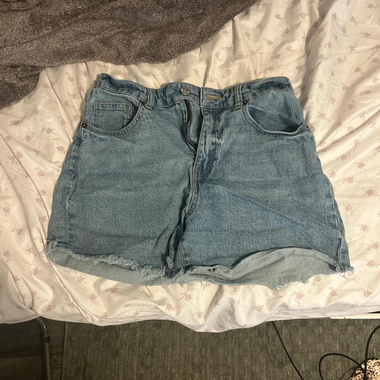 item listed by ladybug4444