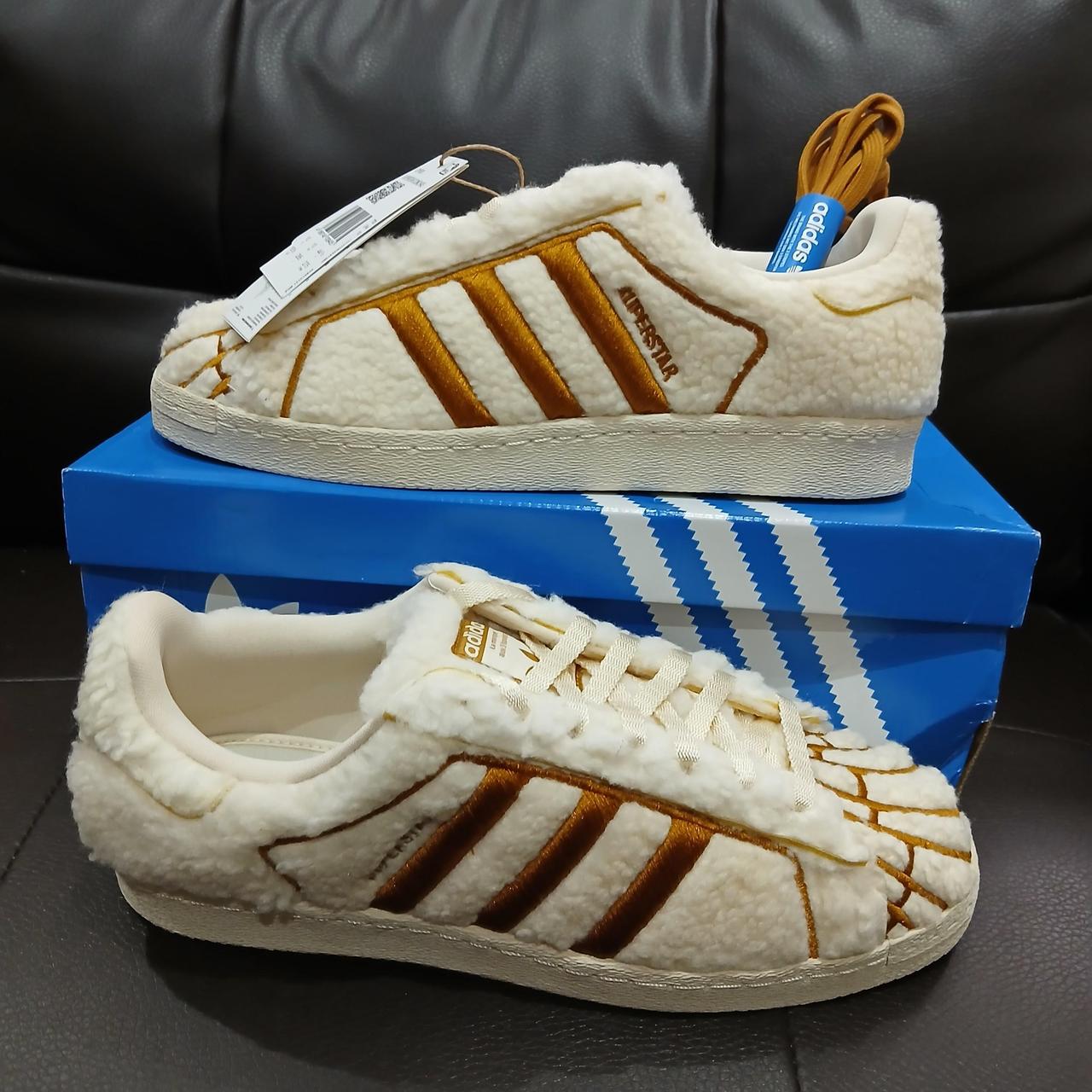 item listed by ariginalh