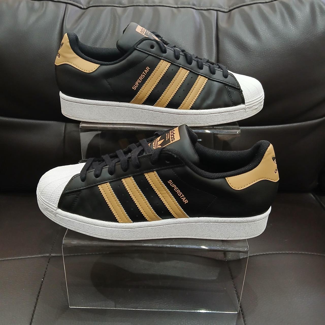 item listed by ariginalh
