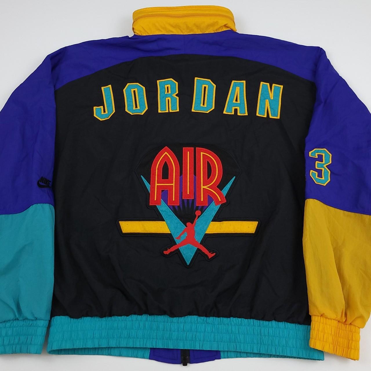Vintage 90s Nike Air Jordan windbreaker jacket....