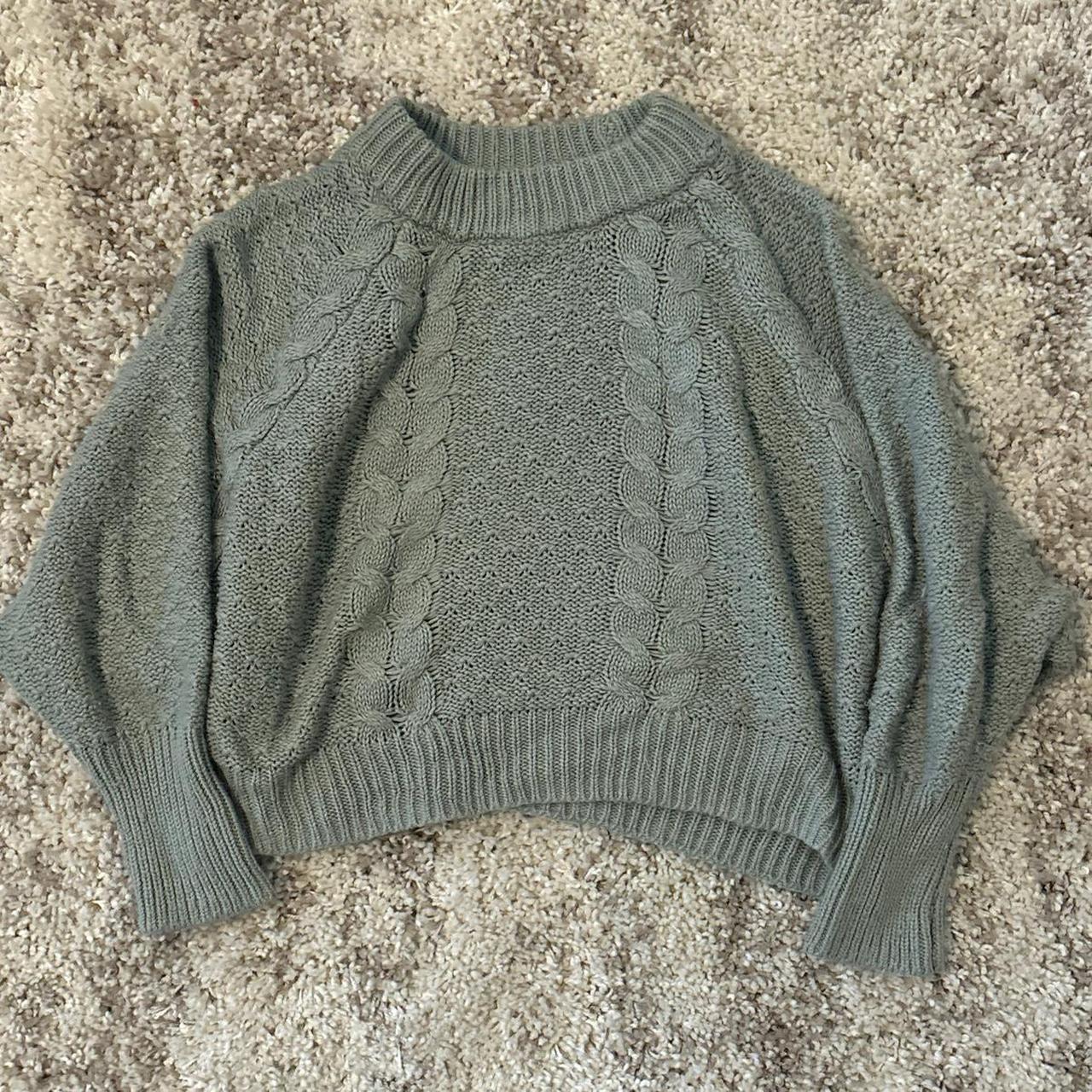 item listed by ashleyescloset