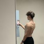 devins_closet12's profile picture