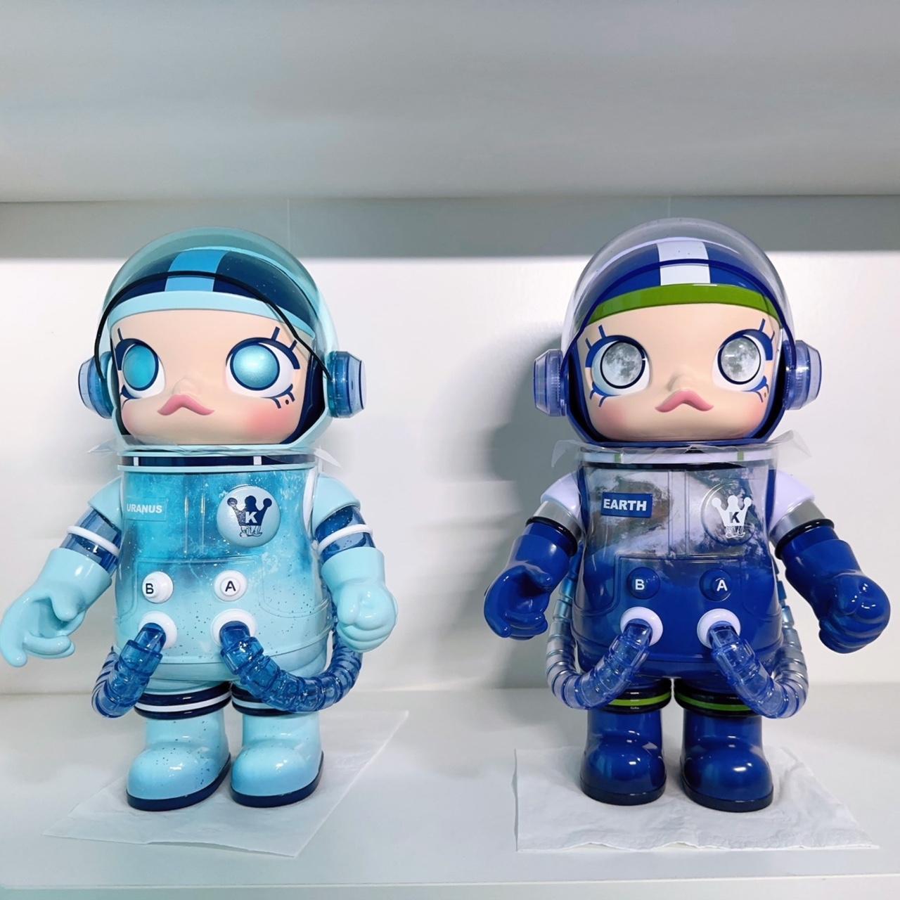 Pop Mart MOLLY MEGA SPACE 400% Planet Series 400% | Depop Pop Mart MOLLY MEGA SPACE 400% Planet Series 400% | Depop