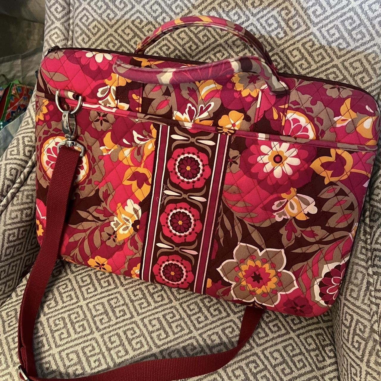 Store Vera Bradley laptop bag