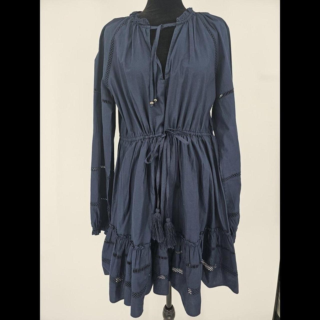 item listed by alexis30_as