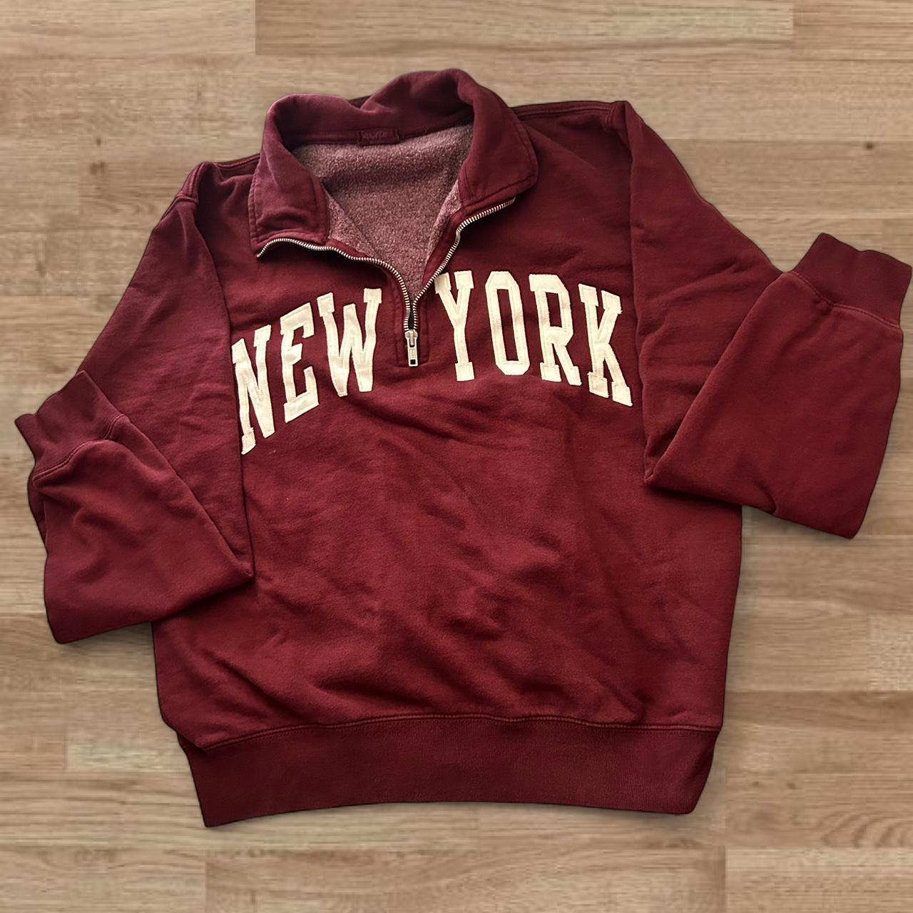 Brandy Melville ハーフジップスウェットPARISロゴネイビー￼￼ Brandy Melville ハーフジップスウェットPARISロゴネイビー￼￼