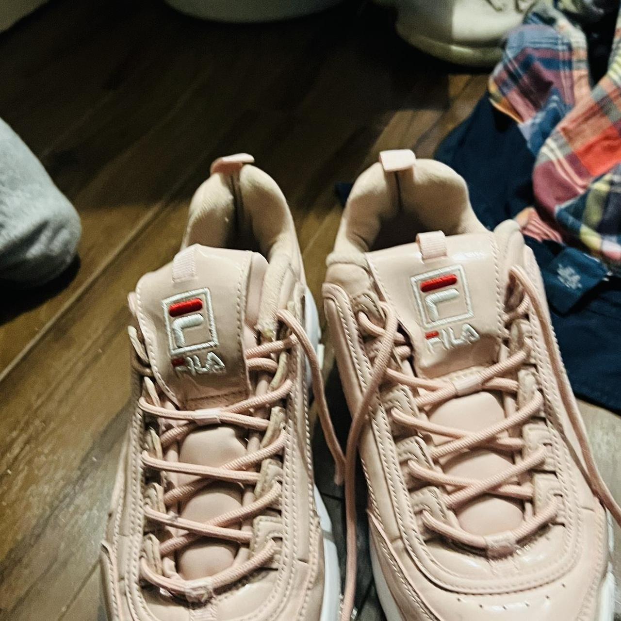 Blush fila disruptor best sale