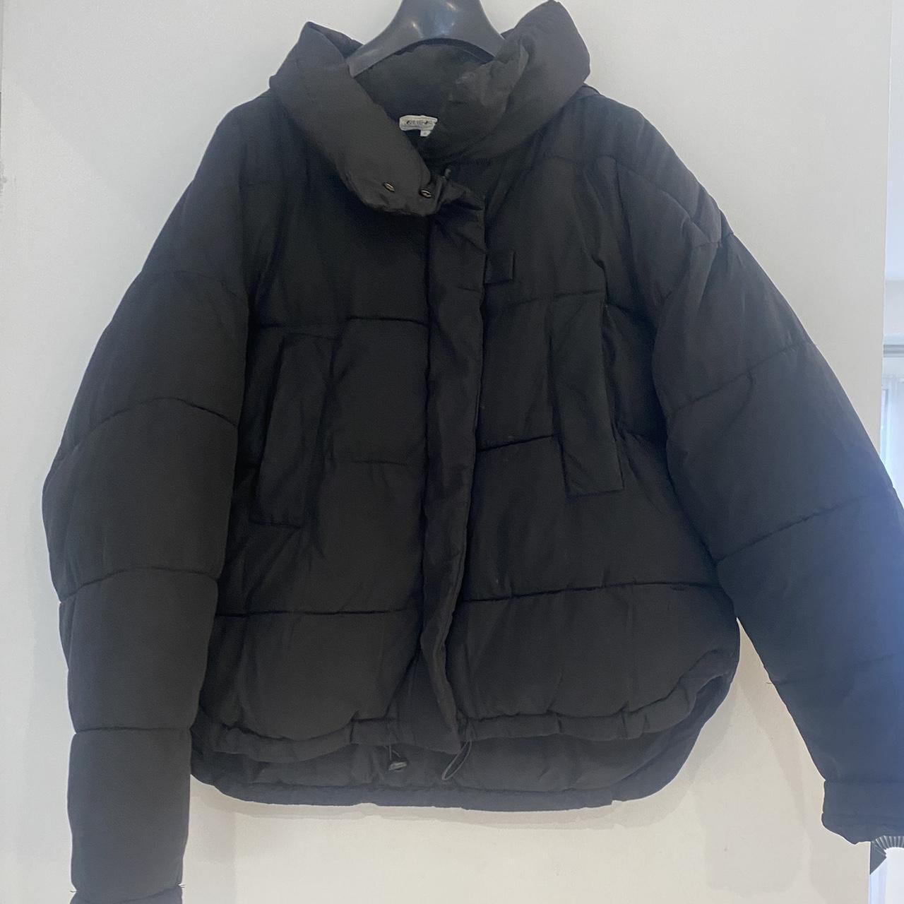 Urban Outfitters Black Puffer Jacket Size S Light... - Depop