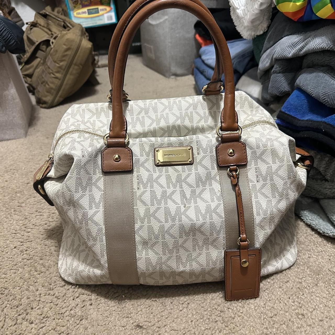 Michael Kors Jet Set Item Large Vanilla Weekender. Depop