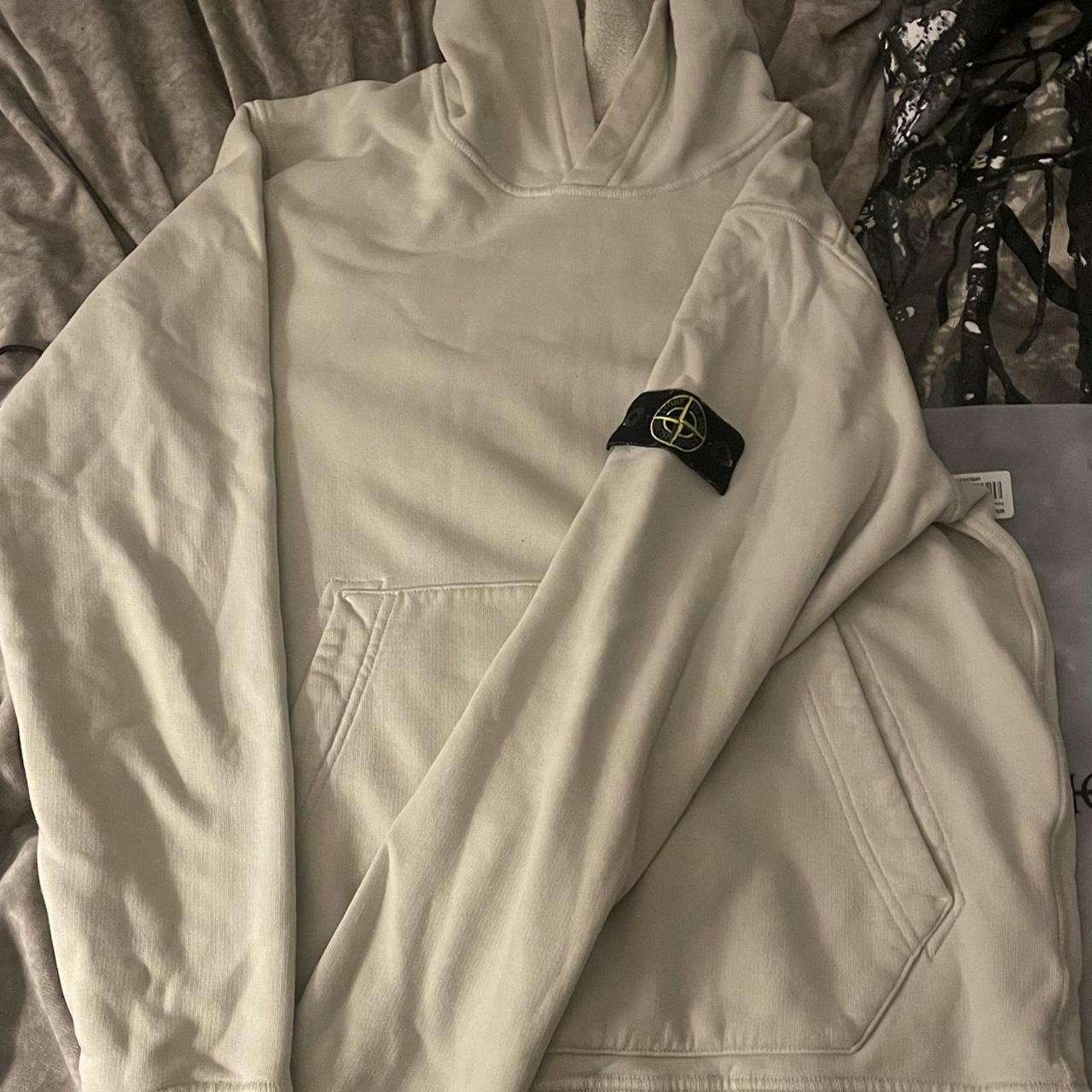 Stone island hotsell cream hoodie