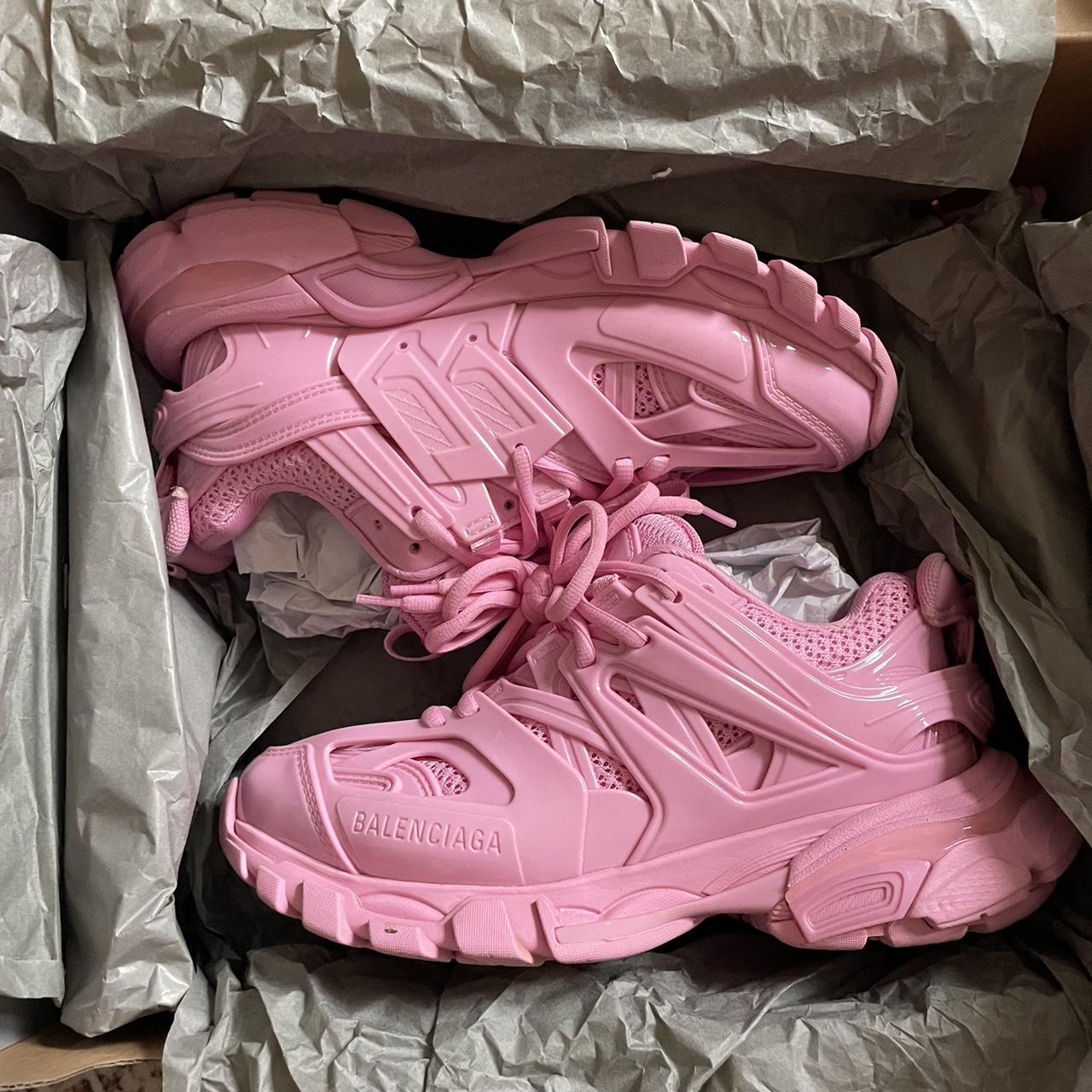 Light pink balenciaga best sale