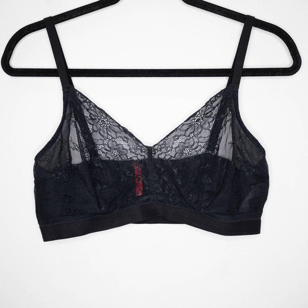 Spanx Spotlight On Lace Bralette In Very Black Size Depop