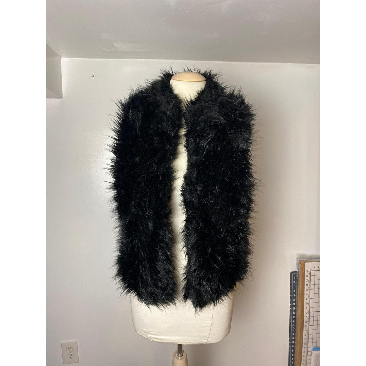 Black fuzzy jacket forever 21 hotsell