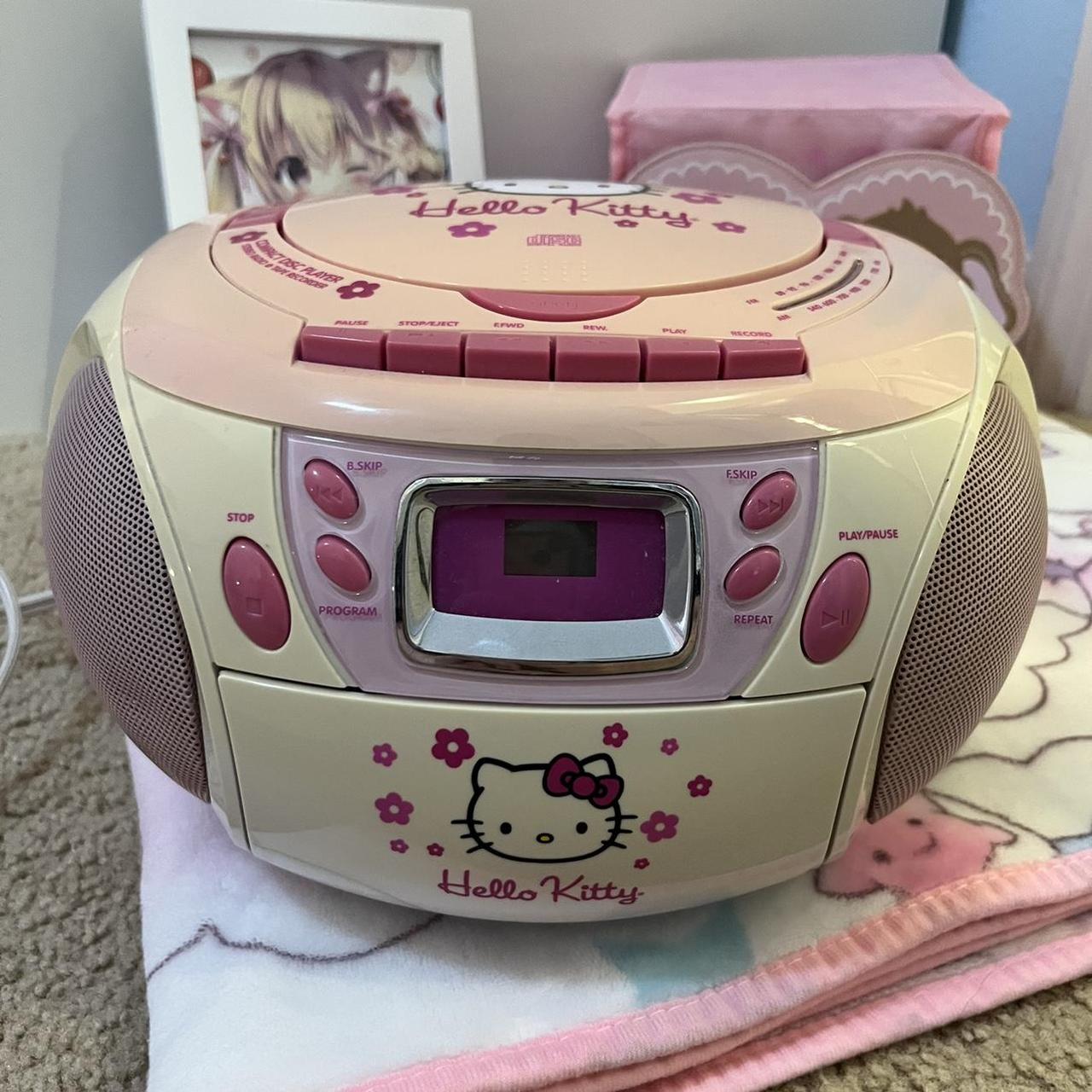 ୨ HELLO KITTY CD PLAYER 🎀 WORKING hello kittt... - Depop