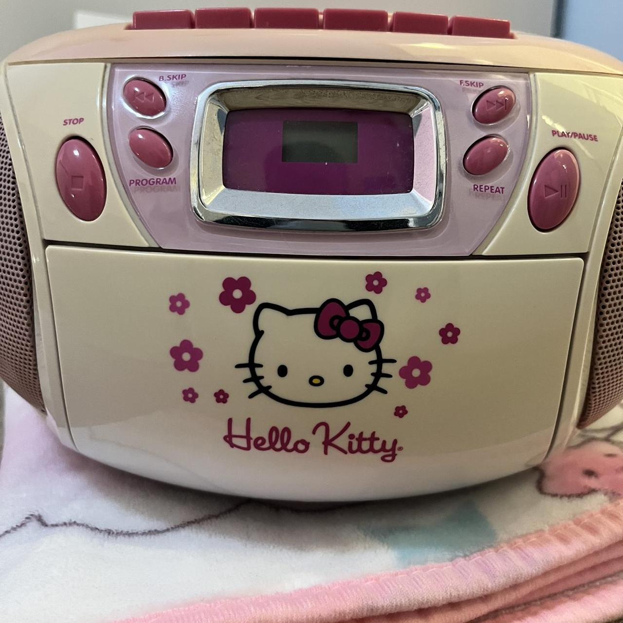 ୨ HELLO KITTY CD PLAYER 🎀 WORKING hello kittt... Depop