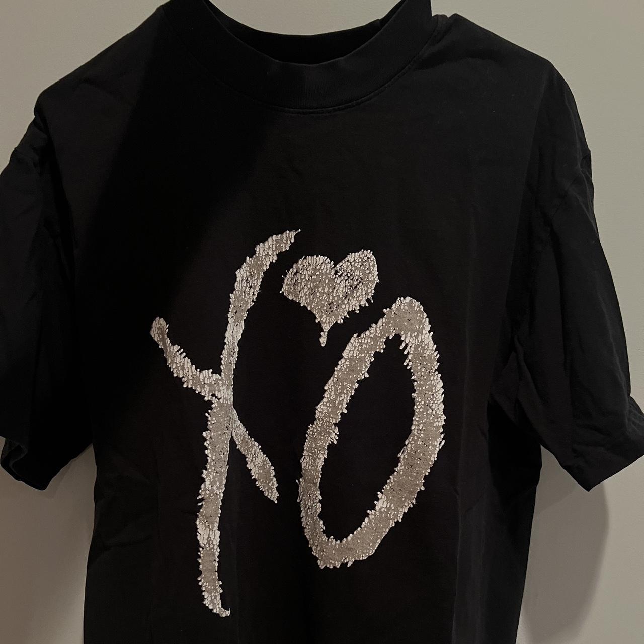 The Weeknd XO factory t-shirt: size medium