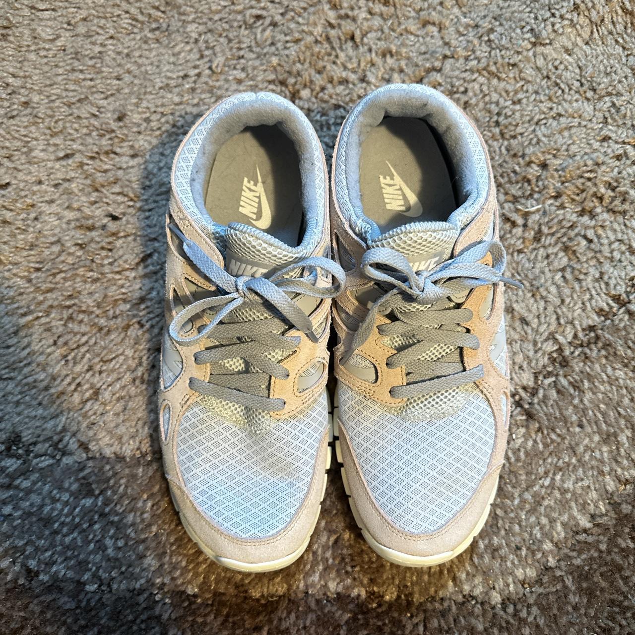 mens grey nike free run