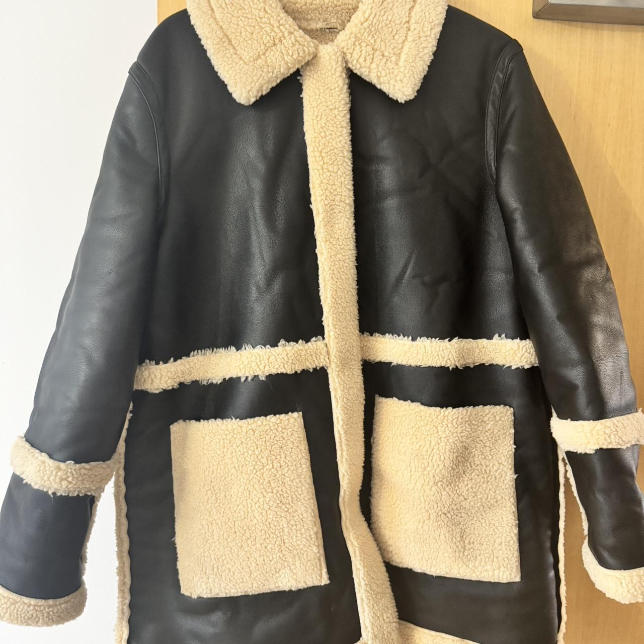 item listed by travel_dani