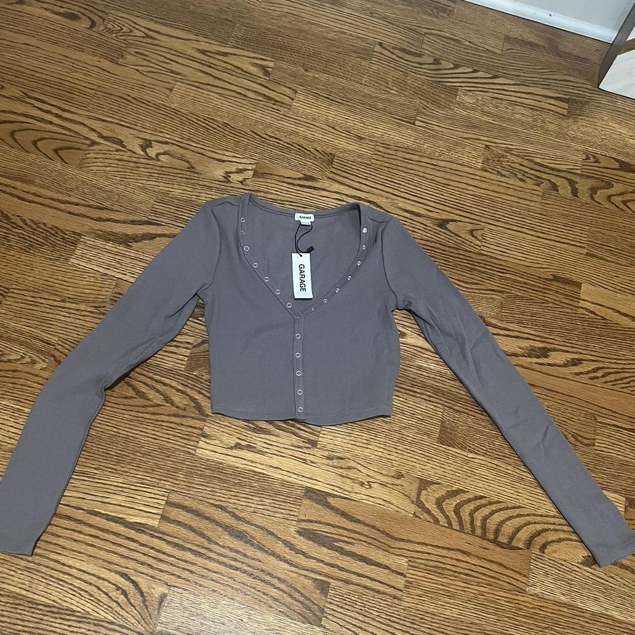 item listed by elliebalanoff