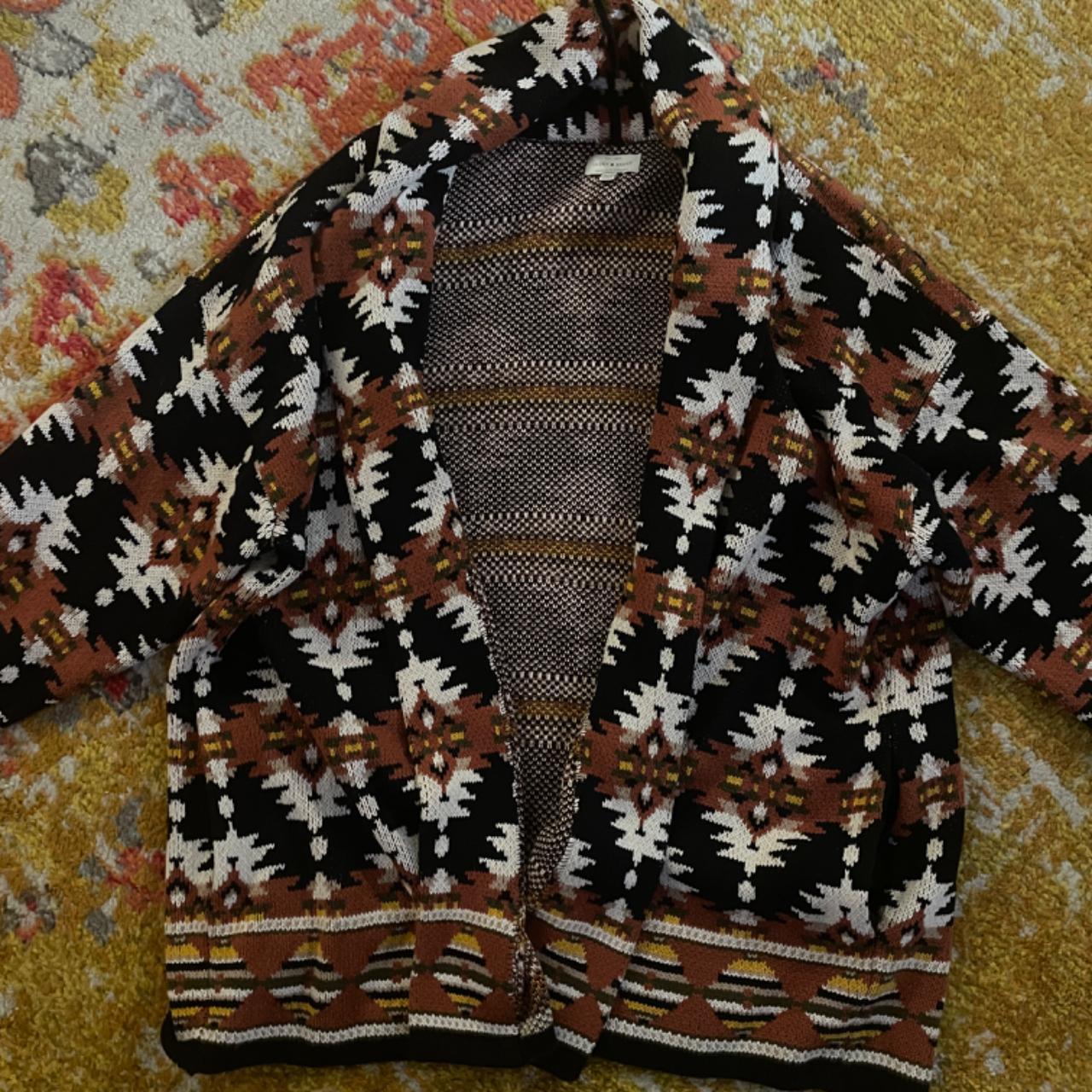 item listed by mahanlilyr