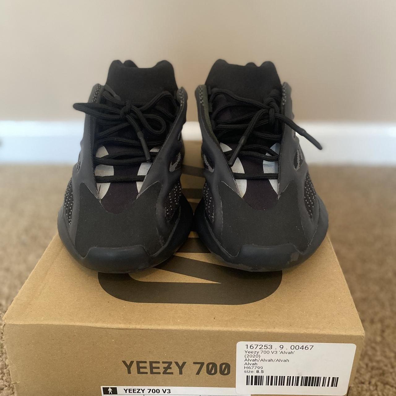 yeezy 700v 3