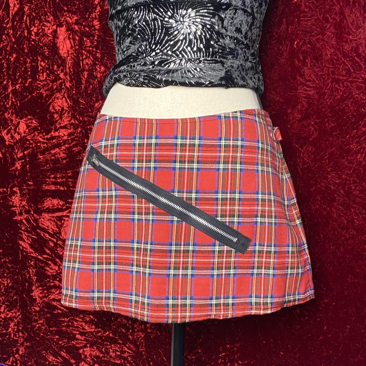Leather Jacket Red And Black Plaid Skirt 90s Style Leather Jacket