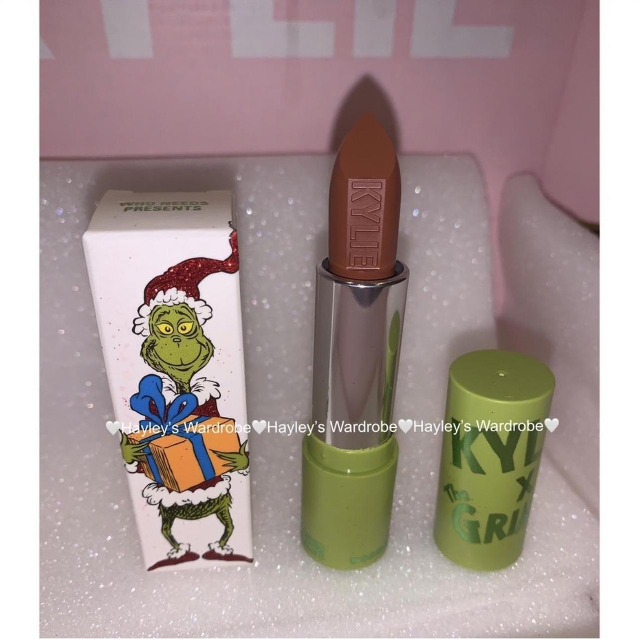 item listed by hayleywardrobe