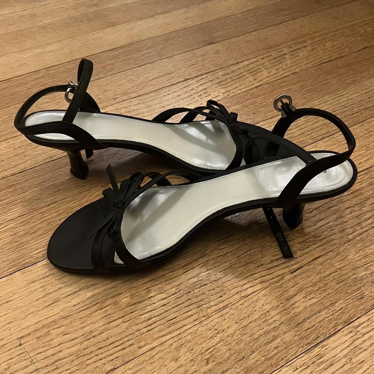 item listed by wtf_is_ella_wearing