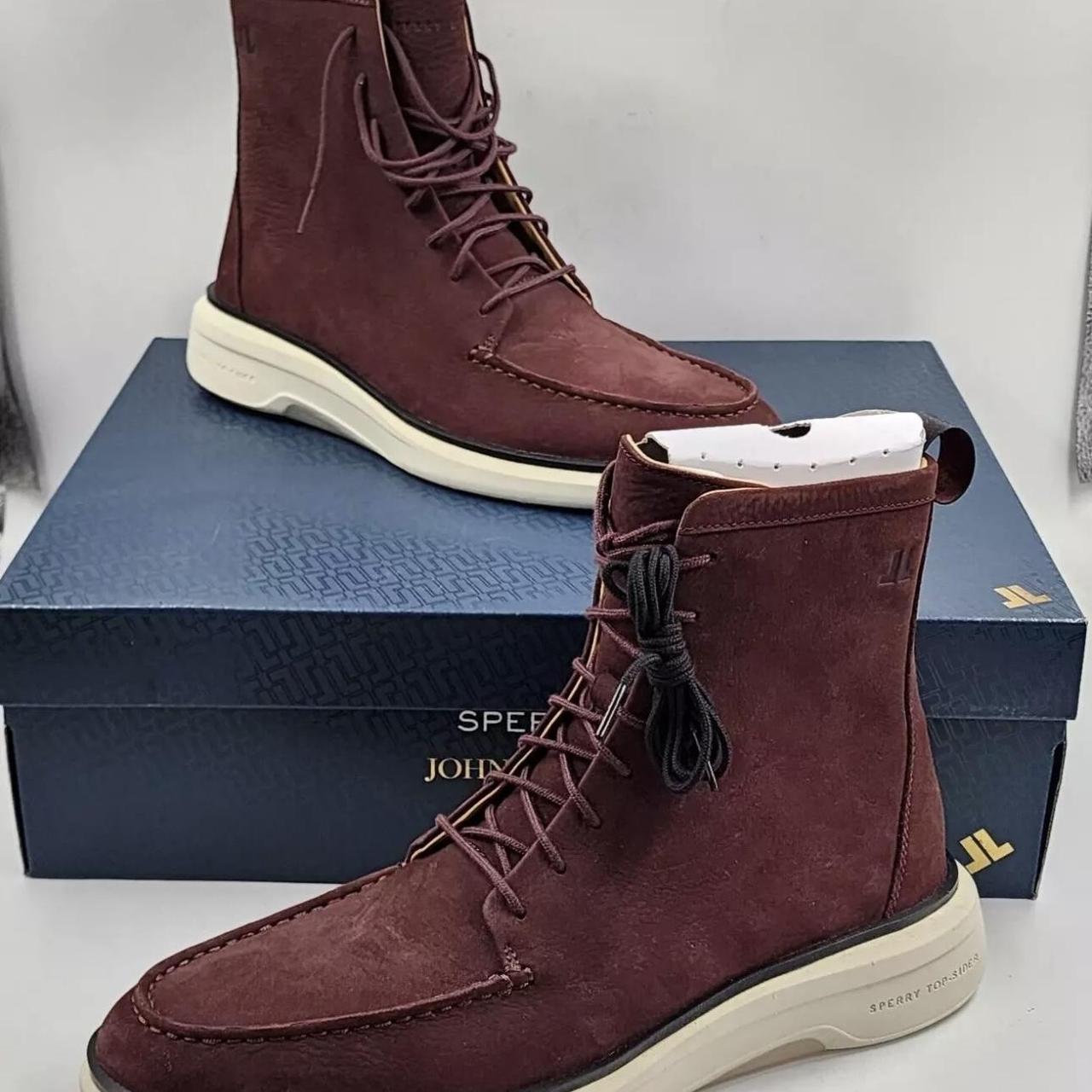 Fashion burgundy sperry boots