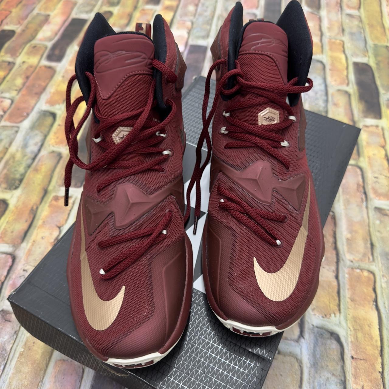 Lebron 11 clearance maroon