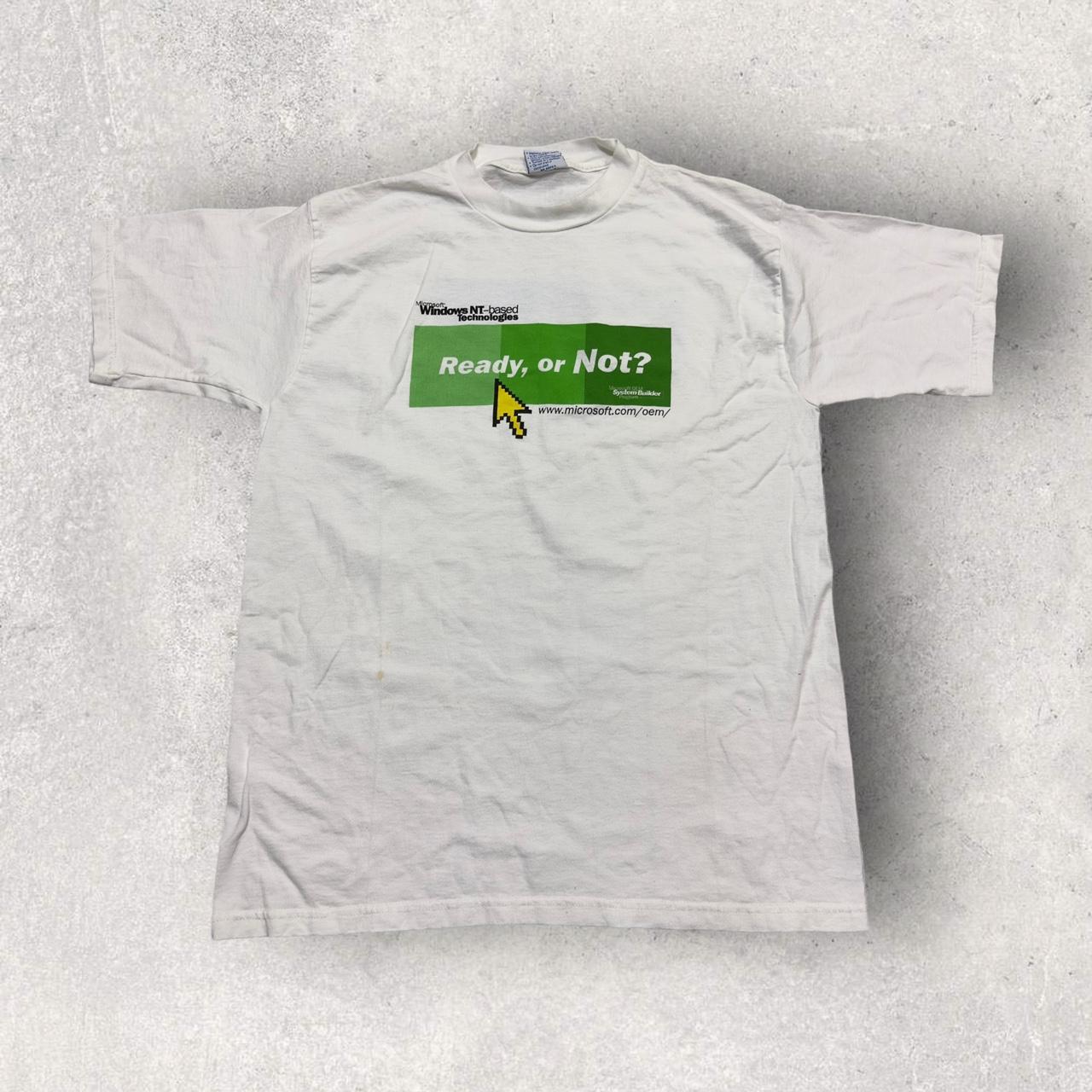 Vintage Microsoft Windows 2000 tee in white. Mens L....