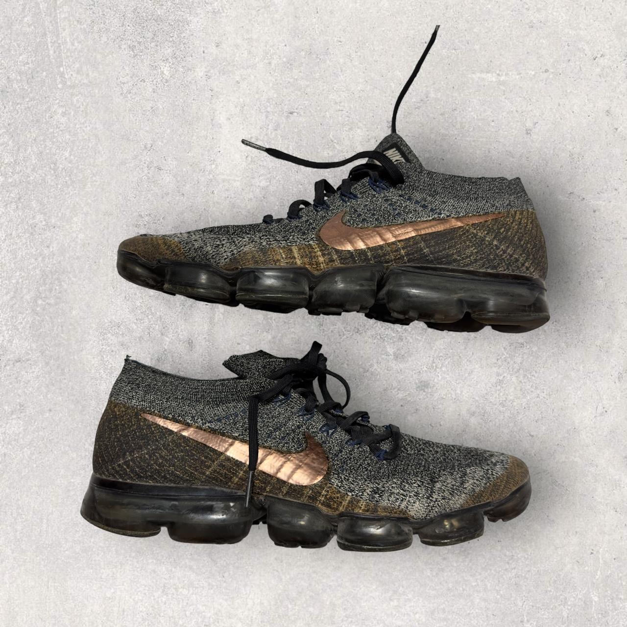 Air vapormax explorer dark best sale