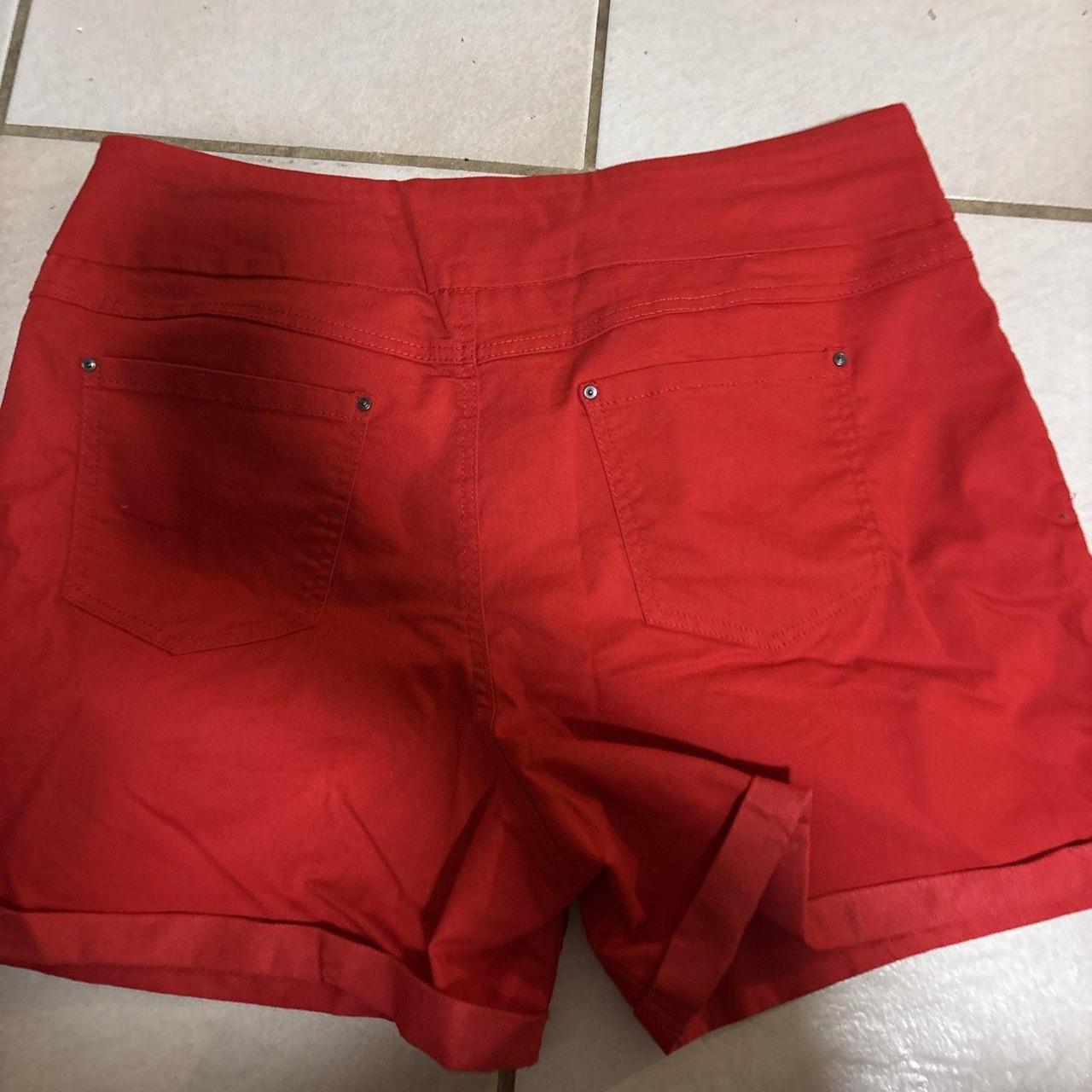 Time and Tru Women's Shorts - Red - XL – The Time… - image 6