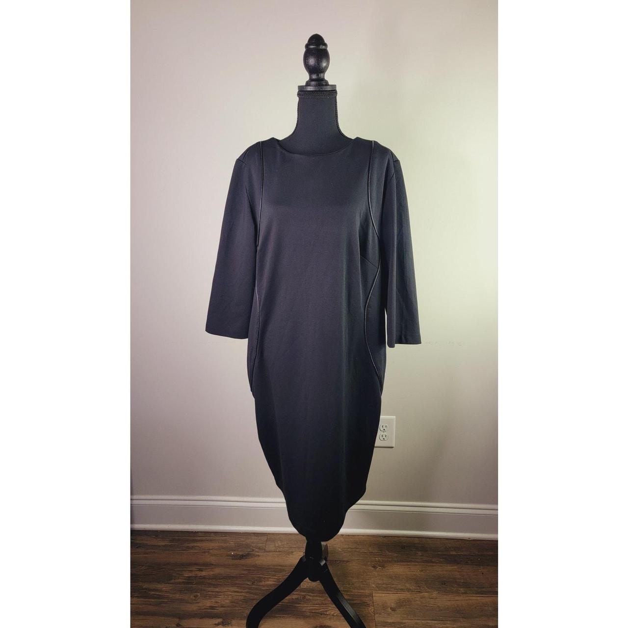 Lane shops Bryant Three Quarter Sleeve Black Dress